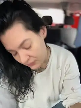 MeekyRich online show from 10-11-25, 02:33