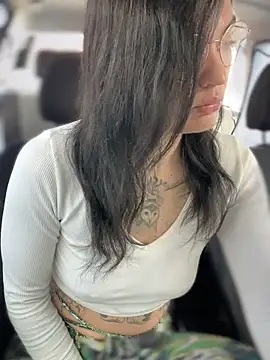 MeekyRich online show from 10-22-25, 03:29