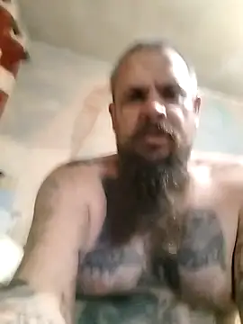 Snapshot of Tattyrob87 chatting on 10-06-25, 10:07 Tattyrob87 online show from 10-06-25, 10:07