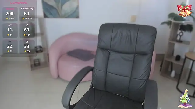 kylie soraya online show from 12-04-25, 05:21