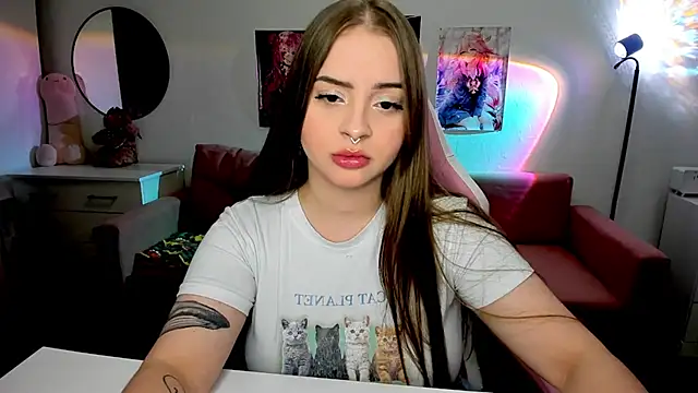 Snapshot of mistress_lain chatting on 10-03-25, 10:29 mistress lain online show from 10-03-25, 10:29