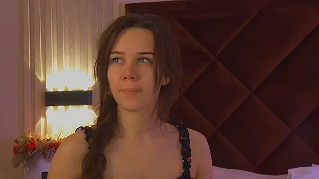 StacyHarland online show from 11-08-25, 04:23