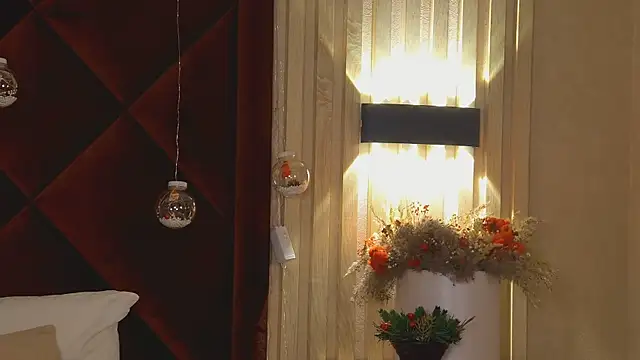 StacyHarland online show from 12-14-25, 04:29