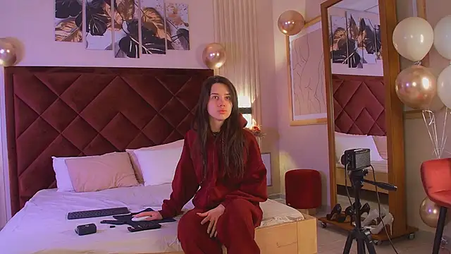 Snapshot of StacyHarland chatting on 02-12-26, 04:29 StacyHarland online show from 02-12-26, 04:29