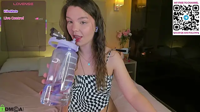 Snapshot of Sowetly chatting on 12-15-25, 12:59 Sowetly online show from 12-15-25, 12:59