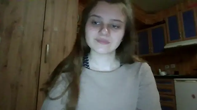 Snapshot of Little_shygirl chatting on 12-17-25, 05:13 Little shygirl online show from 12-17-25, 05:13