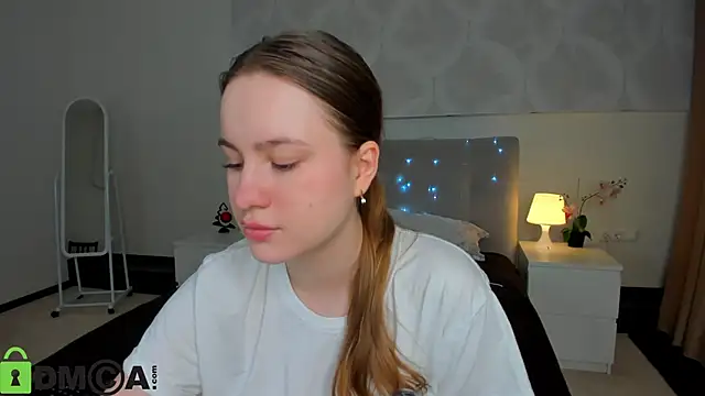 Snapshot of Candy_Cansew chatting on 12-15-25, 09:24 Candy Cansew online show from 12-15-25, 09:24