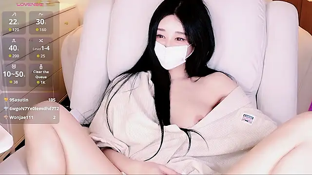 Snapshot of hotseah chatting on 11-19-25, 10:26 hotseah online show from 11-19-25, 10:26