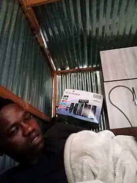 Snapshot of Thenaughtyboy360 chatting on 09-10-25, 05:18 Thenaughtyboy360 online show from 09-10-25, 05:18