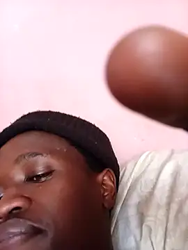 Snapshot of Thenaughtyboy360 chatting on 09-17-25, 09:44 Thenaughtyboy360 online show from 09-17-25, 09:44