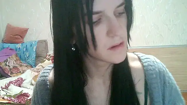 Casey Jeannie online show from 11-22-25, 01:43