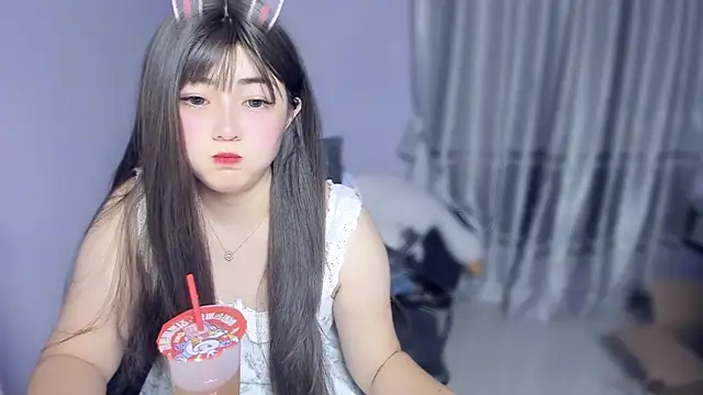 yuki3366 online show from 11-09-25, 03:32