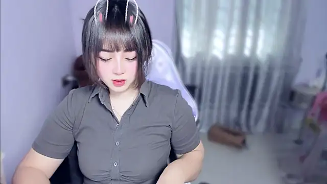 yuki3366 online show from 12-23-25, 07:17