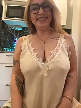 O-Eva online show from 02-04-26, 10:26