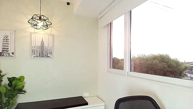  Victoria Collins online show from 09-17-25, 11:23