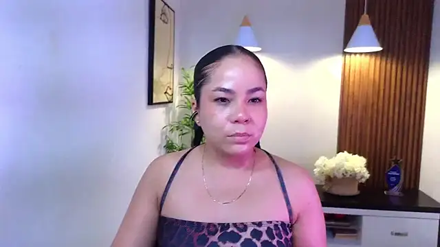 Snapshot of _Victoria_Collins chatting on 05-26-26, 04:03 Victoria Collins online show from 05-26-26, 04:03