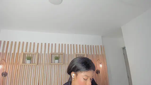 Snapshot of ciara_blake chatting on 01-06-26, 11:36 ciara blake online show from 01-06-26, 11:36