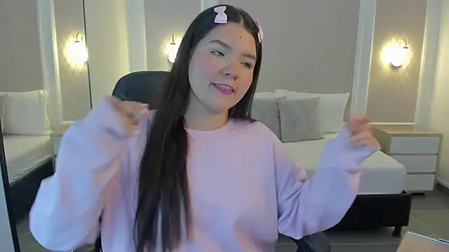 Snapshot of malu_03x chatting on 10-18-25, 02:14 malu 03x online show from 10-18-25, 02:14