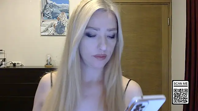 Wild Silk Desire online show from 10-04-25, 01:09