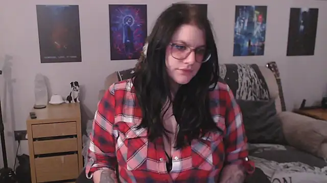 Snapshot of GothSuccubusBabe chatting on 11-12-25, 05:02 GothSuccubusBabe online show from 11-12-25, 05:02