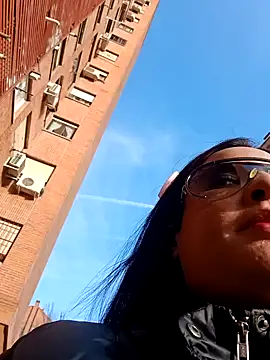 Snapshot of hotCOUPLEPETRA chatting on 02-27-26, 04:40 hotCOUPLEPETRA online show from 02-27-26, 04:40