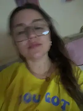 Snapshot of IvannaDivina chatting on 04-09-26, 06:57 IvannaDivina online show from 04-09-26, 06:57