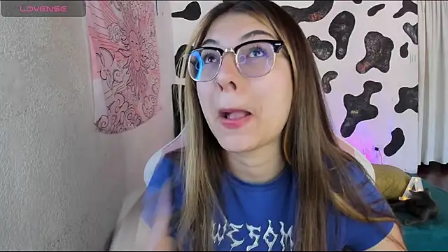 Snapshot of abbie_jensen_ chatting on 02-27-26, 06:30 abbie jensen online show from 02-27-26, 06:30