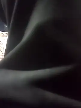 ConfidedAward online show from 11-04-25, 04:33