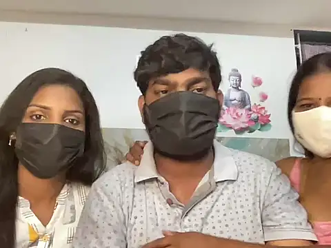 Snapshot of Tamil_india_couples_ chatting on 05-11-26, 05:43 Tamil india couples online show from 05-11-26, 05:43