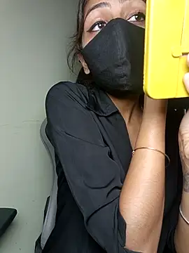 Isha Sax online show from 09-21-25, 06:15