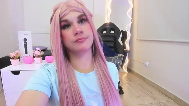 Snapshot of ocean_tay chatting on 10-03-25, 11:29 ocean tay online show from 10-03-25, 11:29