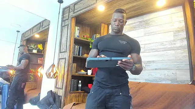 Snapshot of MarcusBlack_ chatting on 02-07-26, 01:37 MarcusBlack online show from 02-07-26, 01:37