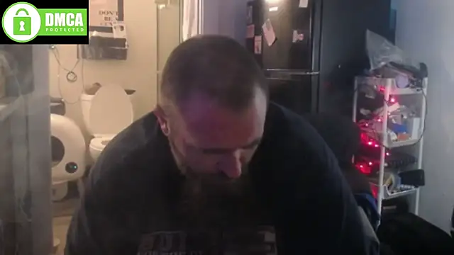 Snapshot of Thumper_ss chatting on 10-30-25, 02:29 Thumper ss online show from 10-30-25, 02:29