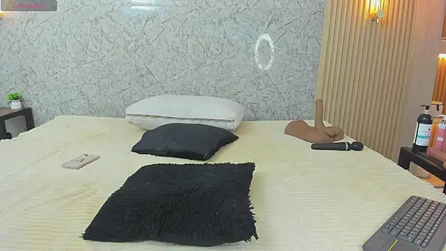 Antonella west online show from 04-20-26, 09:38