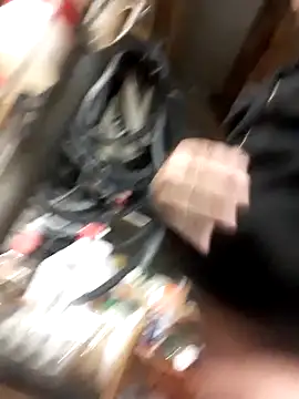 Snapshot of Vince072 chatting on 10-22-25, 02:06 Vince072 online show from 10-22-25, 02:06