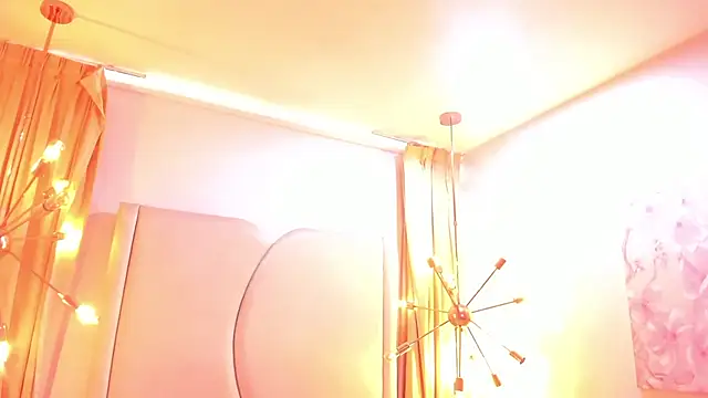 Snapshot of Anittatoro_ chatting on 11-09-25, 06:28 Anittatoro online show from 11-09-25, 06:28