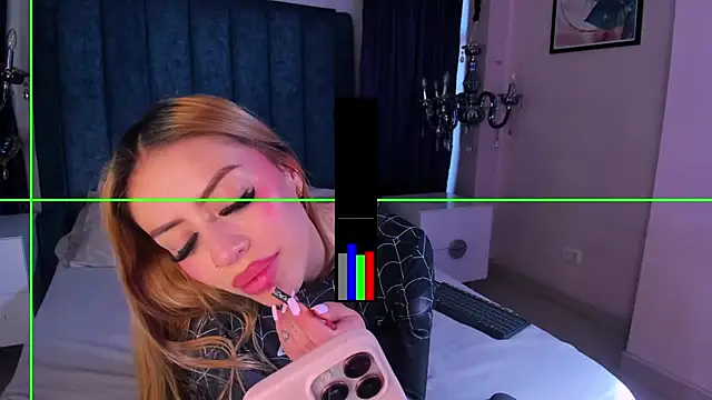 Snapshot of Anittatoro_ chatting on 11-23-25, 06:52 Anittatoro online show from 11-23-25, 06:52