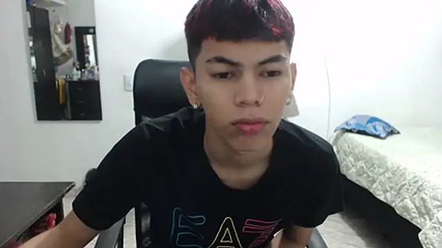 Snapshot of Baby_boy14 chatting on 07-14-26, 03:11 Baby boy14 online show from 07-14-26, 03:11