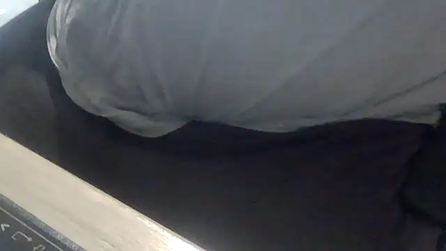 latexsub75 online show from 12-16-25, 10:37