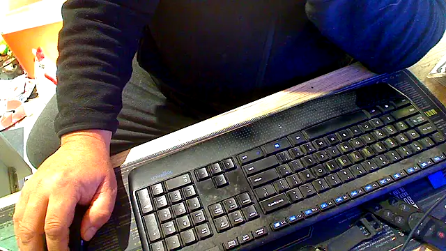 latexsub75 online show from 07-30-26, 11:59