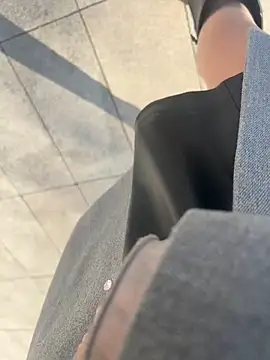 xiaoyuan01 online show from 11-22-25, 01:15