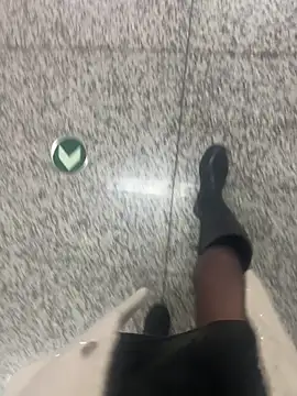 xiaoyuan01 online show from 12-05-25, 03:26