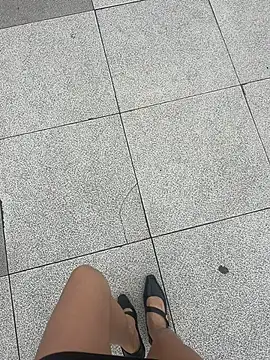 xiaoyuan01 online show from 04-12-26, 02:16