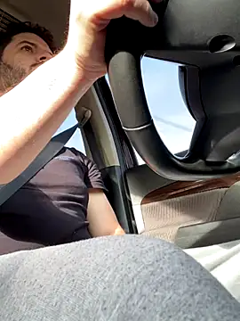 Snapshot of uto857 chatting on 11-11-25, 01:00 uto857 online show from 11-11-25, 01:00