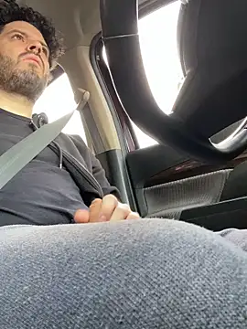 Snapshot of uto857 chatting on 02-10-26, 01:15 uto857 online show from 02-10-26, 01:15