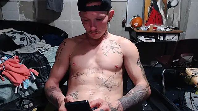 mastertrap online show from 11-11-25, 04:01