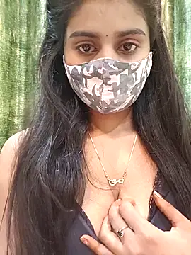 Aanya hotty online show from 12-04-25, 07:00