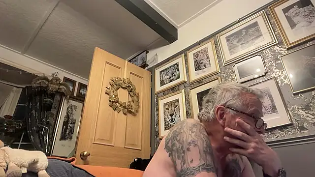 poggles online show from 03-27-26, 07:13