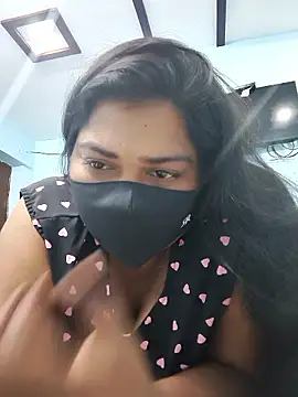 Liyaa 24 online show from 04-03-26, 05:55