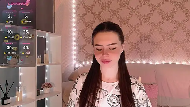 Snapshot of HolyMiax chatting on 12-04-25, 03:05 HolyMiax online show from 12-04-25, 03:05